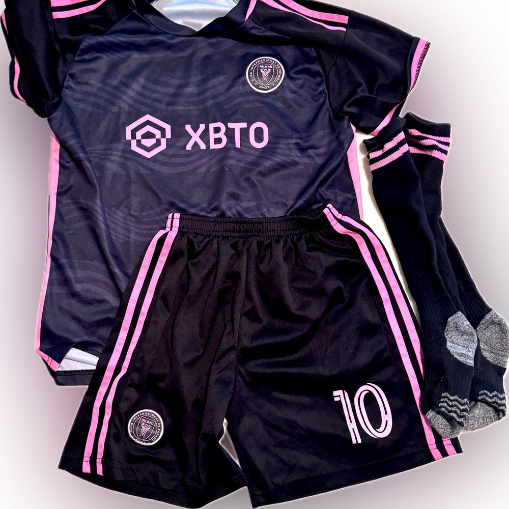 #10 MESSI Black and Pink Inter Miami Soccer Jersey Set